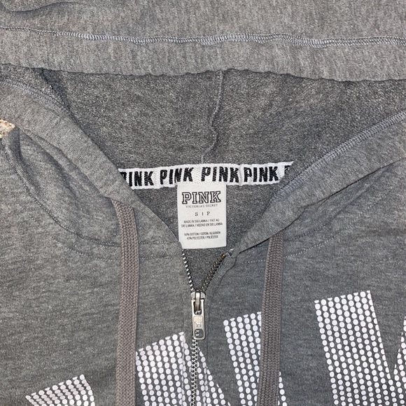 (Haven’t worn in 3 years) PINK Victoria’s Secret Zip Up Hoodie‼️ - Picture 2 of 2